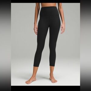 Lululemon Align Crop 23” - black- size 8